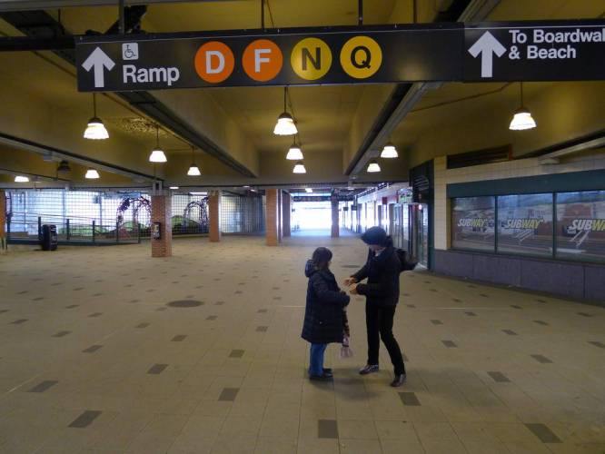 USA_2011-12-02 10-15-15